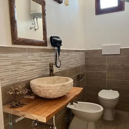 아파트 Rustichome Torpè