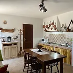 Rustichome