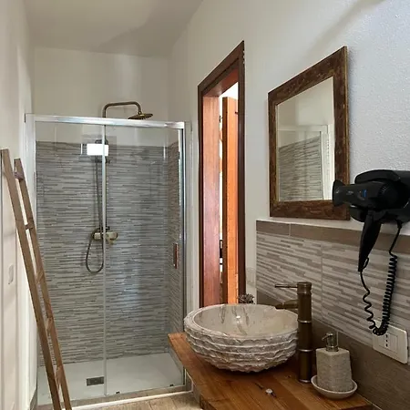 Rustichome *